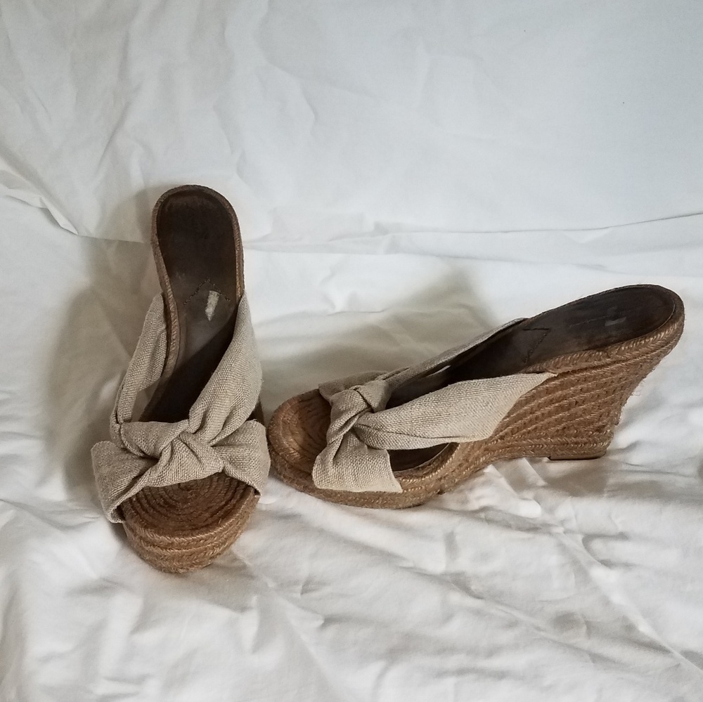 Wedges - Picture 4 of 4